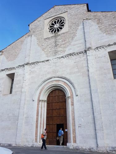 Pellegrini Chiesa San Francesco